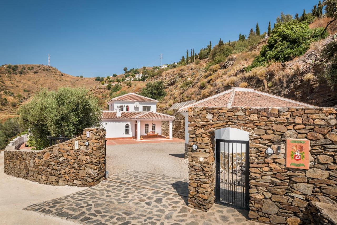 Villa El Ancla Sayalonga Exterior photo